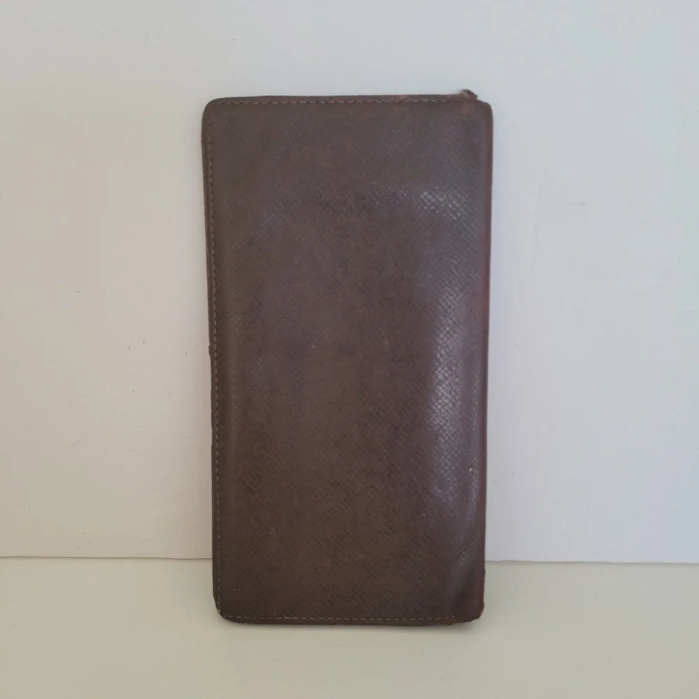 Louis Vuitton Taiga Long Wallet Ardoise Leather Bifold Card Holder MI1013 France